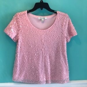 Pink sequin lined short sleeve top